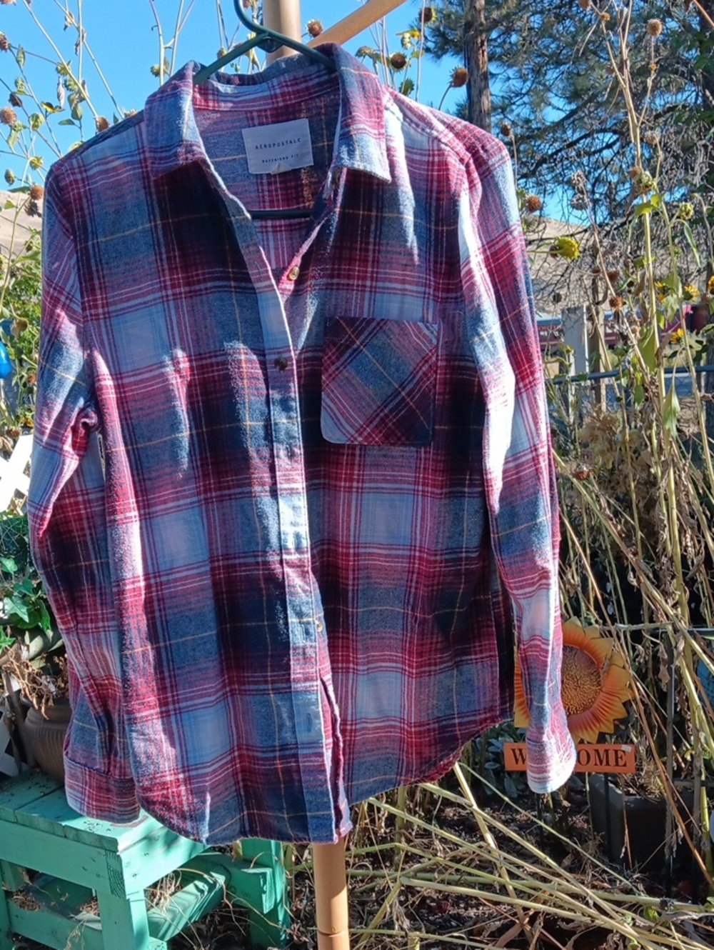 Aeropostale Womens Plaid Button-Down Shirt - Blue & Red
